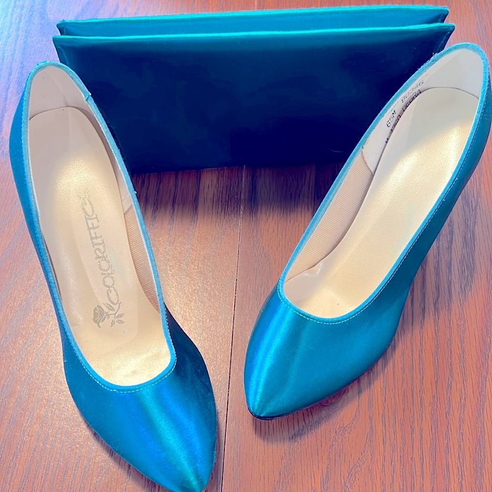 Dyed shoes and bag